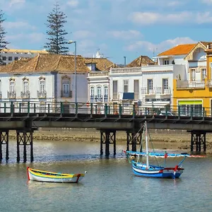 Two Bedroom Stylish Central Apartment. Tavira