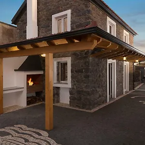 https://casa-do-leme.madeira-islandshotels.com